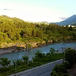 Ramis & Outdoor Sports Center Szálloda Përmet