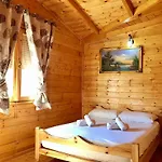 Ramis & Outdoor Sports Center 3* Përmet