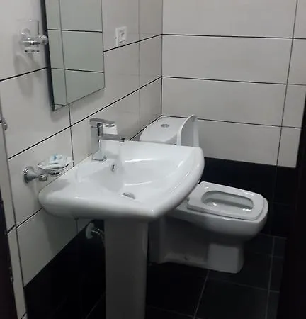 Ramis & Outdoor Sports Center 호텔 Përmet