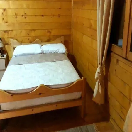 Ramis & Outdoor Sports Center 호텔 Përmet