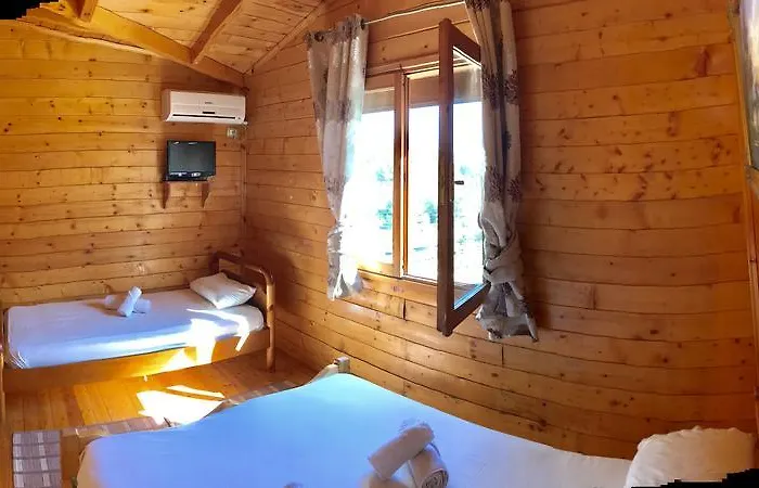 Ramis & Outdoor Sports Center 3* Përmet