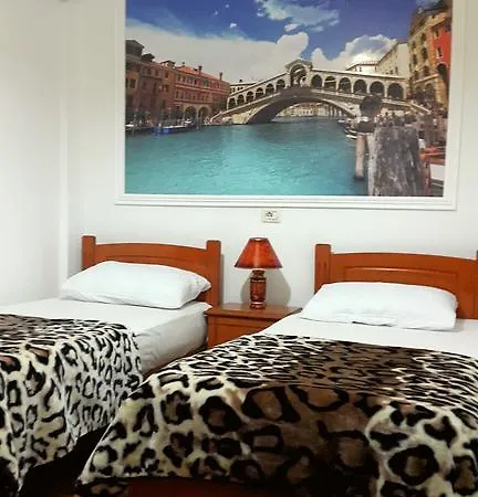 Ramis & Outdoor Sports Center 酒店 Përmet