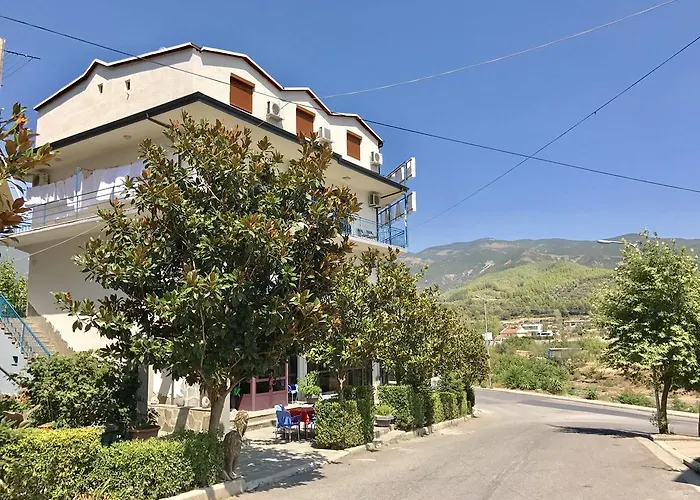 Ramis & Outdoor Sports Center Hotel