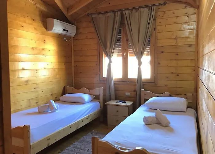 Ramis & Outdoor Sports Center 3* Përmet