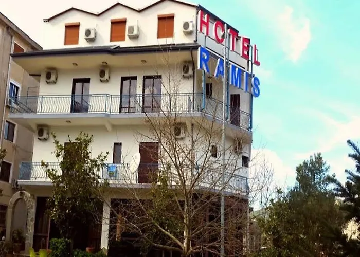 Ramis & Outdoor Sports Center Hotel Përmet